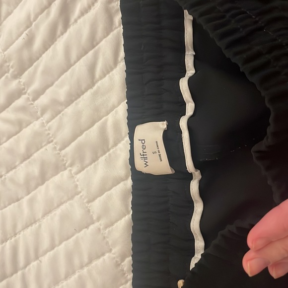 Aritzia polyester black pants size small - Picture 3 of 5